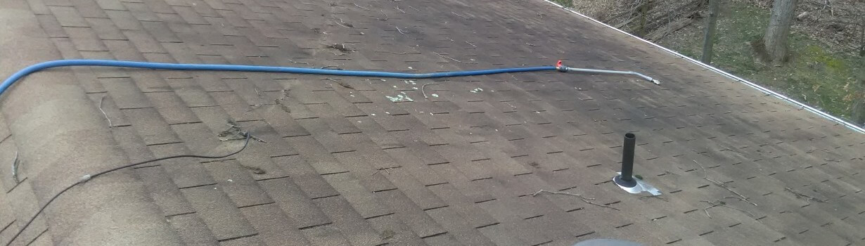 Roof Cleaning Northern Virginia